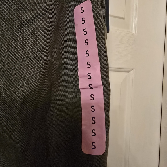 GAP Women's Olive Straight Leg Pants - Picture 4 of 8